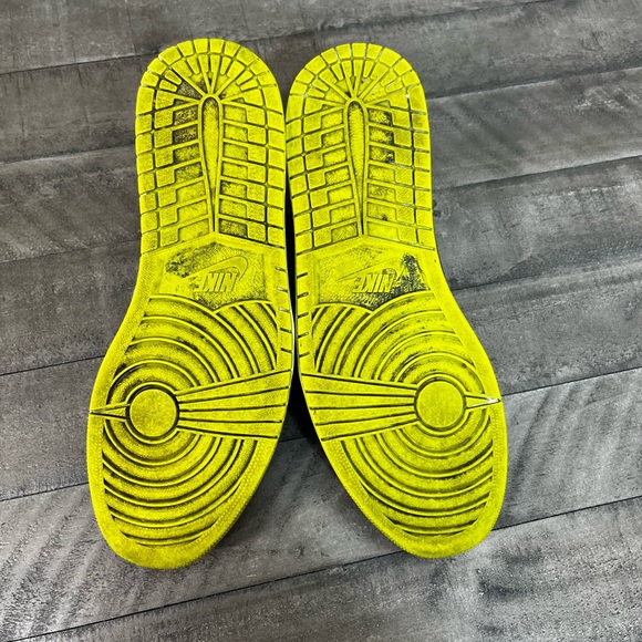 Nike Air Jordan Low Cyber Volt Sneakers Sz 13 - Picture 5 of 5